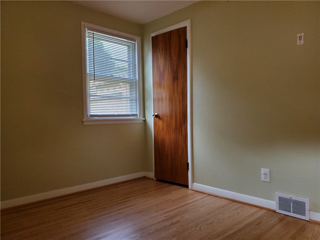 526 Winchester Street, Rochester, New York image 30