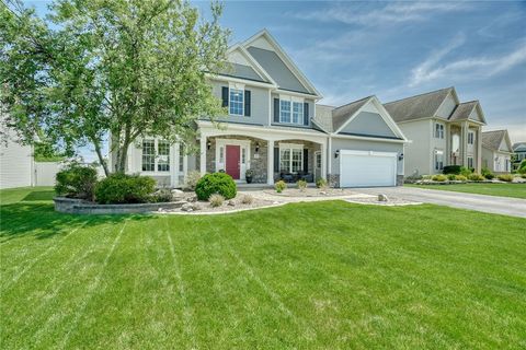 Tiny photo for 215 Emery Run, Greece, NY 14612 (MLS # R1684387)