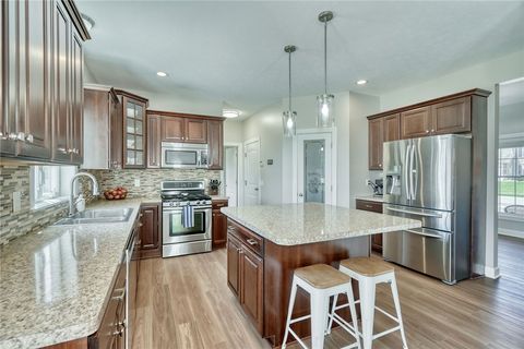 Tiny photo for 215 Emery Run, Greece, NY 14612 (MLS # R1684387)