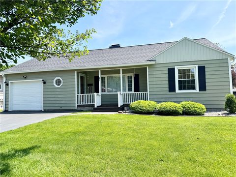 Homes For Sale - 20 Scammell Avenue<br/> Auburn, NY 13021