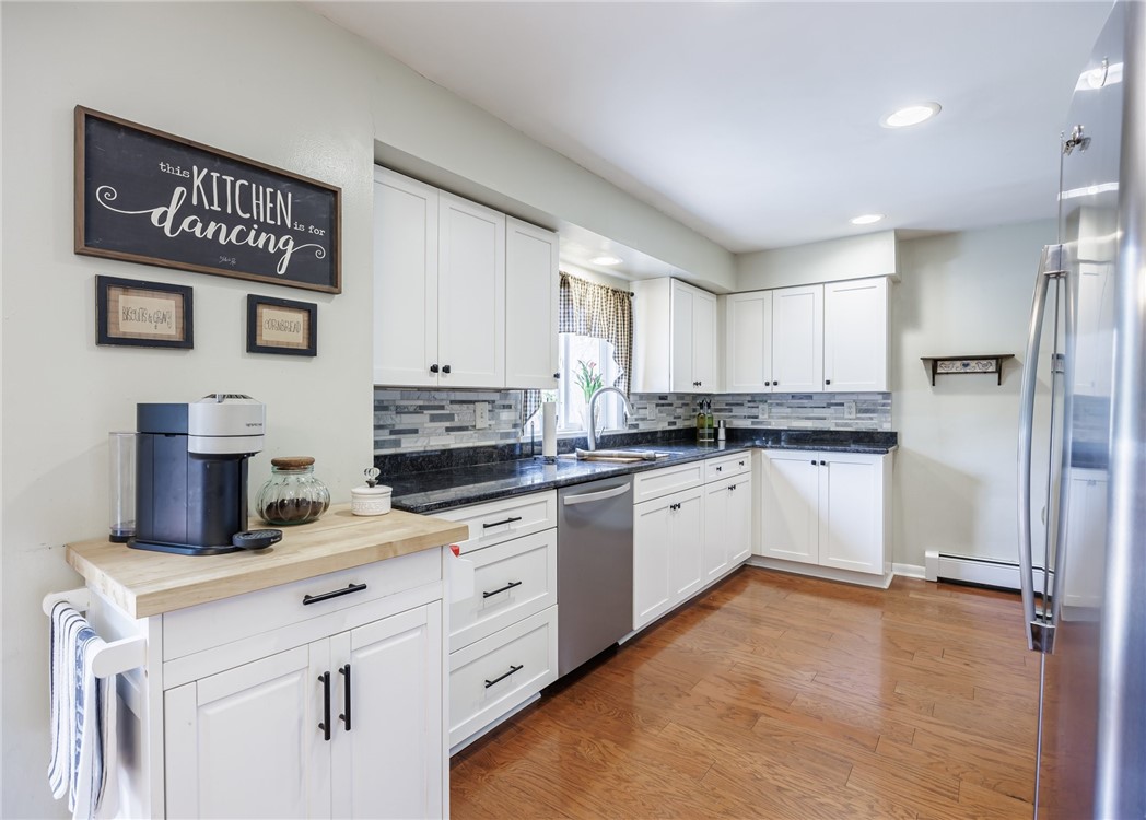 761 N Greece Road, Greece, New York image 6