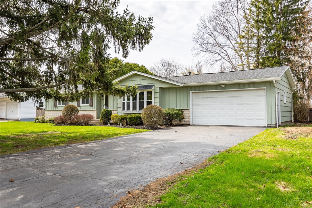 761 N Greece Road, Greece, New York image 32