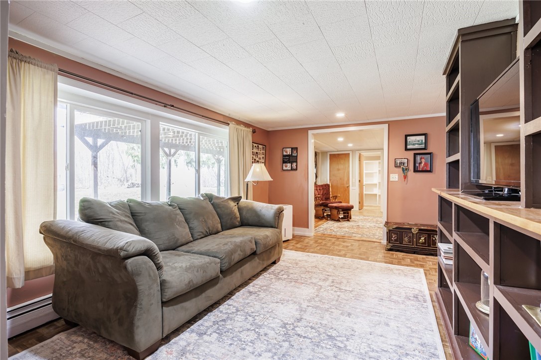 761 N Greece Road, Greece, New York image 21