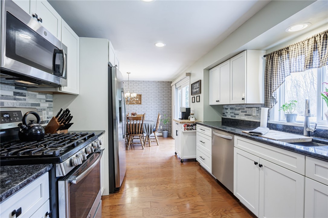 761 N Greece Road, Greece, New York image 9