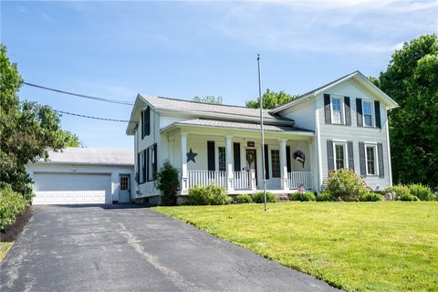 Photo of 3100 Griffin Road, Riga, NY 14428 (MLS # R1684920)