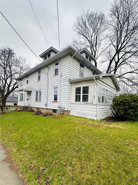 Apartment For Rent - 511 S Lincoln Road<br/> East Rochester, NY 14445