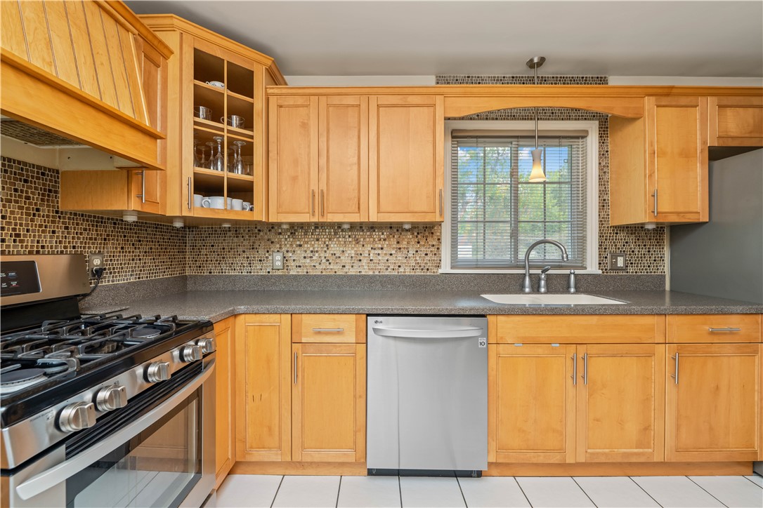 33 Loderdale Road, Gates, New York image 11