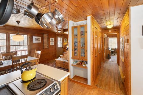 Tiny photo for 605 Cross Road, Middletown, NY 12455 (MLS # R1660511)