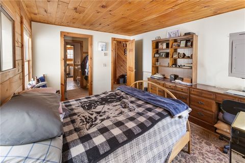 Tiny photo for 605 Cross Road, Middletown, NY 12455 (MLS # R1660511)