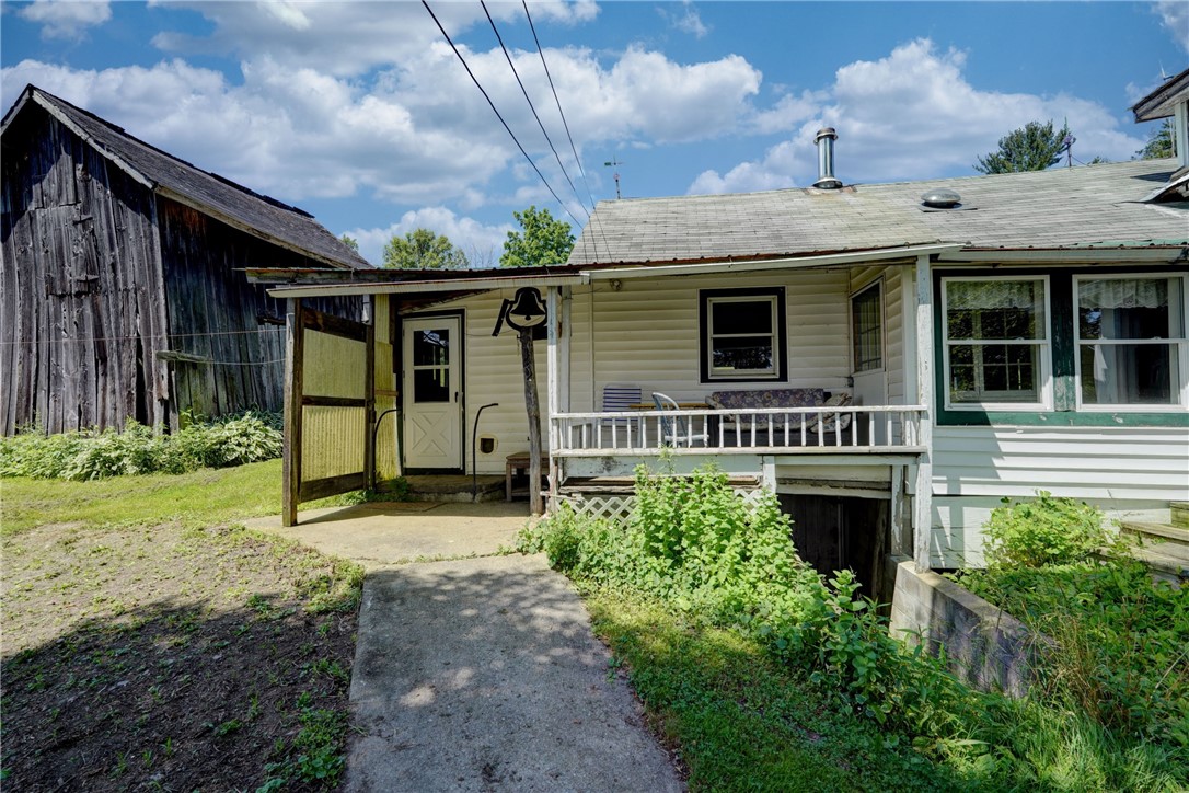 212 Hill Road