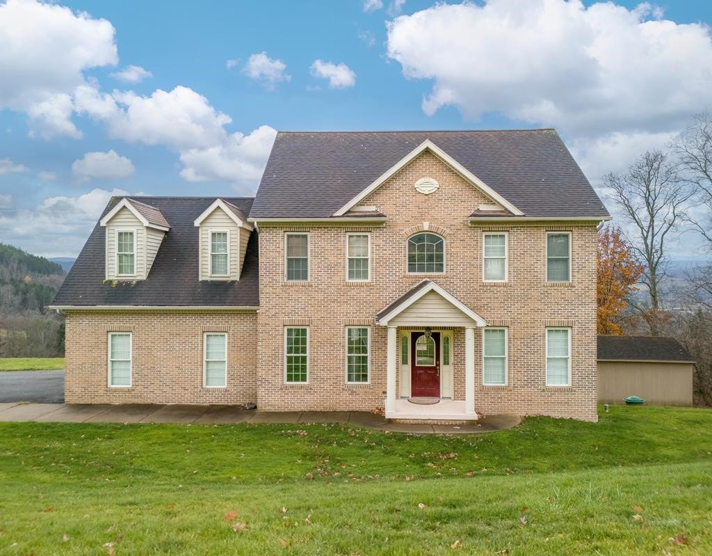 65 Hillside Drive