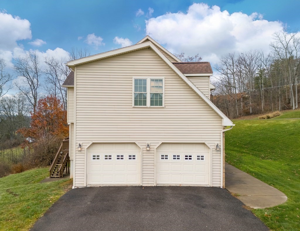 65 Hillside Drive