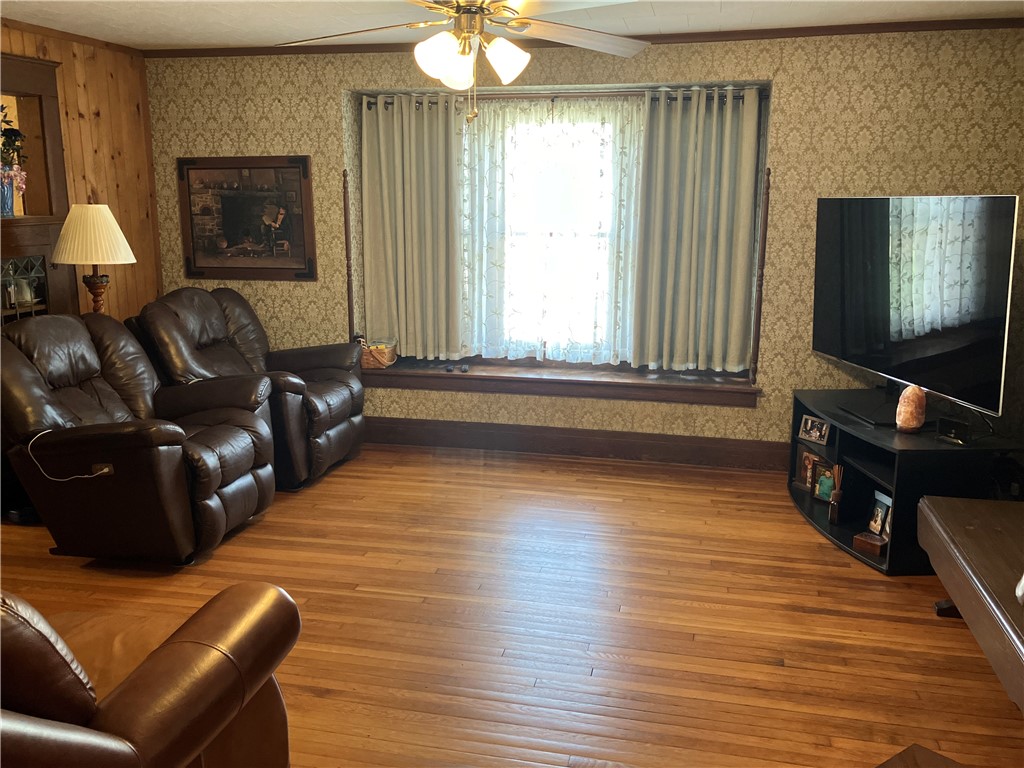 13 Maple Avenue, East Bloomfield, New York image 12