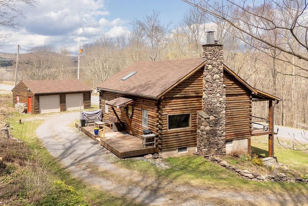 851 lower meeker hollow road