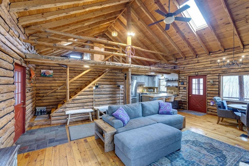 851 lower meeker hollow road