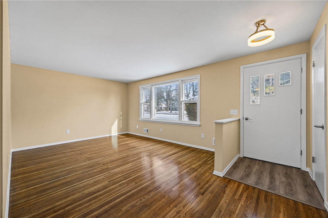 4305 Cream Ridge Road