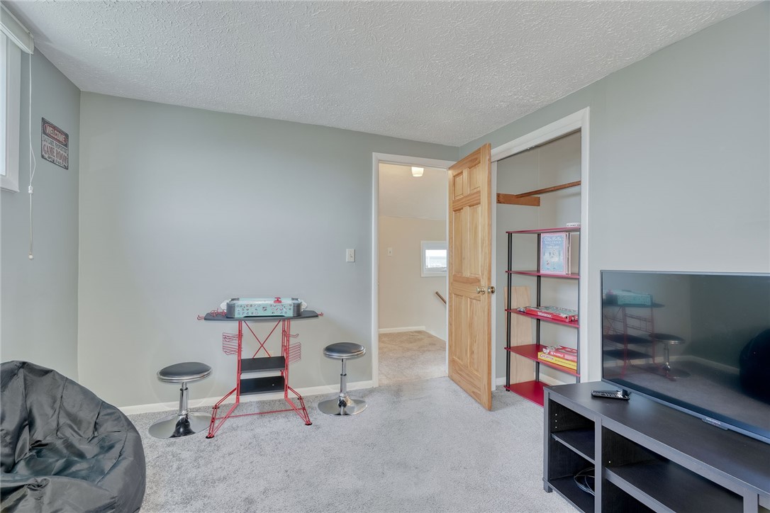 610 Edgemere Drive, Greece, New York image 40