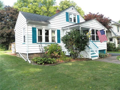 Photo for 271 Lettington Avenue
