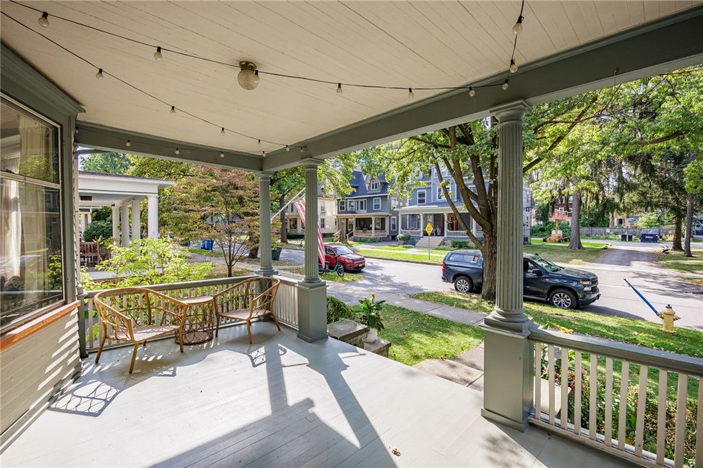 Photo of 90 Dartmouth Street, Rochester, NY 14607 (MLS # R1639786)