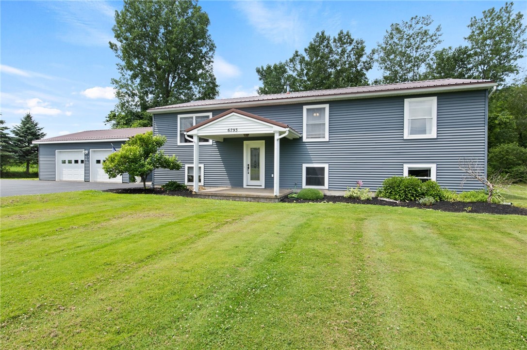 6793 E Port Bay Road
