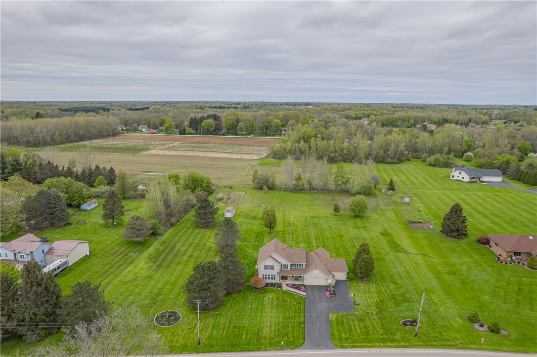 1368 Allen Road, Penfield, New York image 43