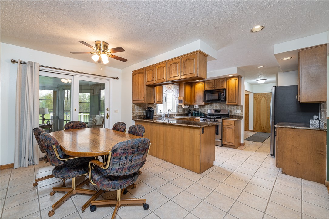 1368 Allen Road, Penfield, New York image 16