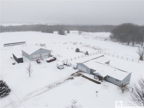 Tiny photo for 7197 Hall Road, Charlotte, NY 14718 (MLS # R1655581)