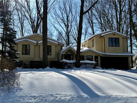 466 True Hickory Drive Rochester NY 14615