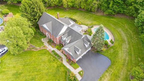 Tiny photo for 10 Ponds Edge Way, Pittsford, NY 14534 (MLS # R1680209)