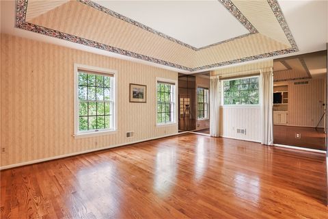 Tiny photo for 10 Ponds Edge Way, Pittsford, NY 14534 (MLS # R1680209)