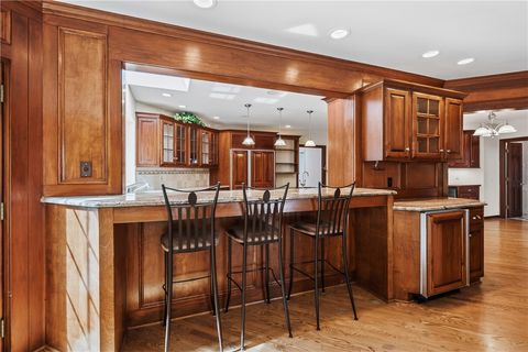 Tiny photo for 10 Ponds Edge Way, Pittsford, NY 14534 (MLS # R1680209)