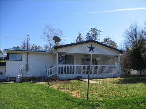 Photo of 462 County Road 33, Norwich, NY 13815 (MLS # R1598574)