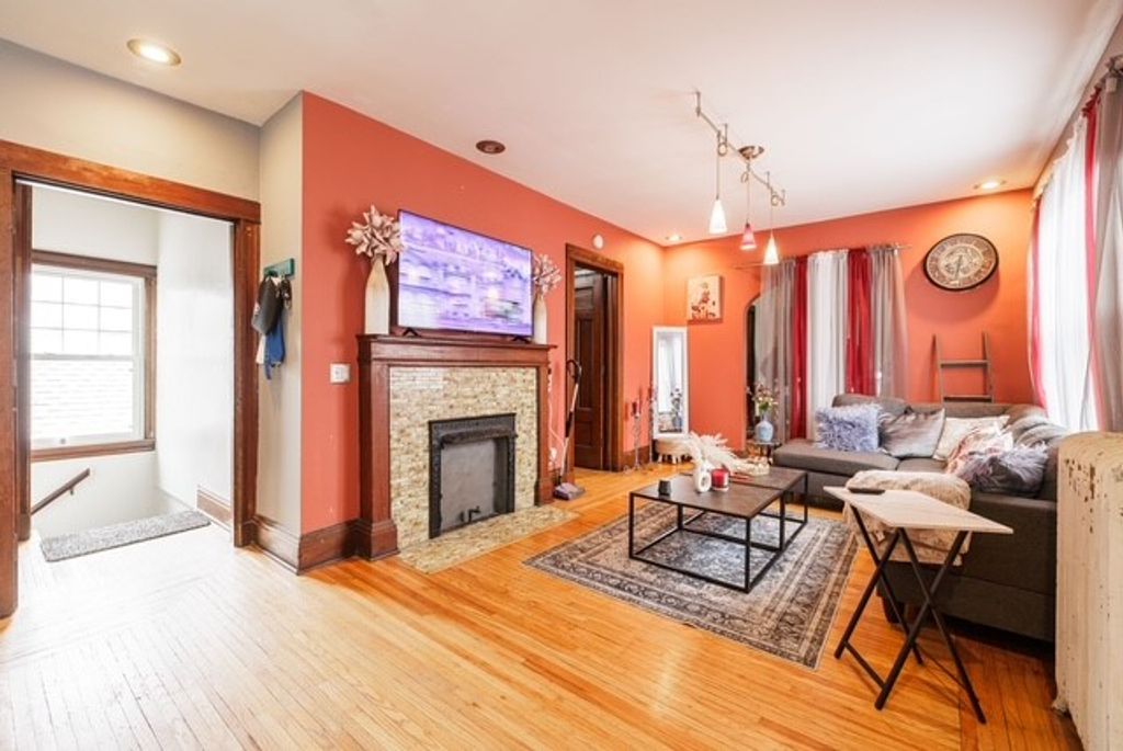 Photo of 185-187 Mt Vernon Avenue, Rochester, NY 14620 (MLS # R1663006)