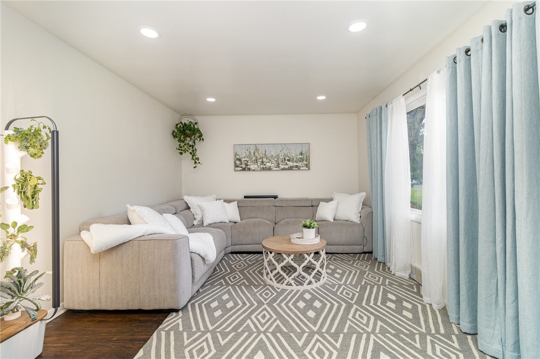 Search Properties 1 569 marsh road