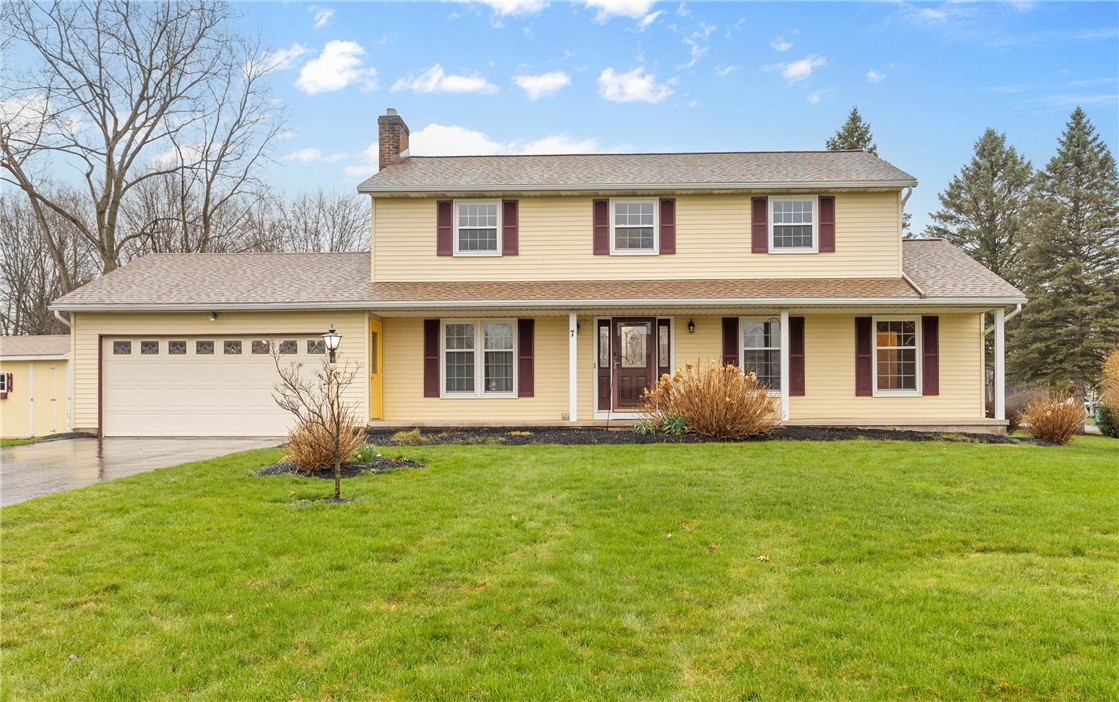 7 Pine Brook Circle, Penfield, New York image 1
