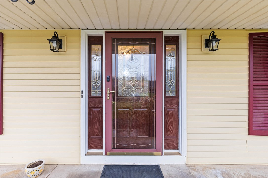 7 Pine Brook Circle, Penfield, New York image 3