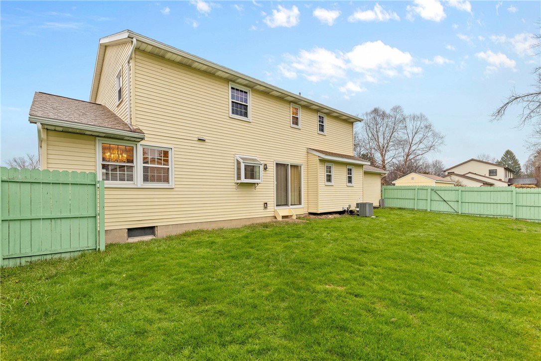 7 Pine Brook Circle, Penfield, New York image 41