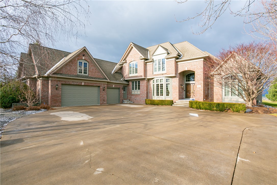 10 North Shore Drive