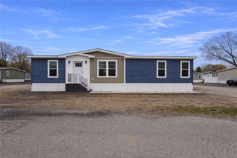 Mobile Home For Sale - 48 Sebastian Drive<br/> Monroe County, Penfield, NY 14625