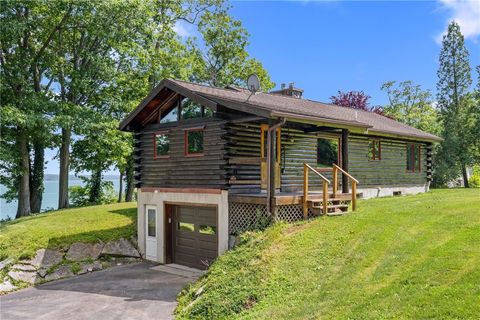 Homes For Sale - 4301 Leaderview Lane<br/> Seneca County, Fayette, NY 13148