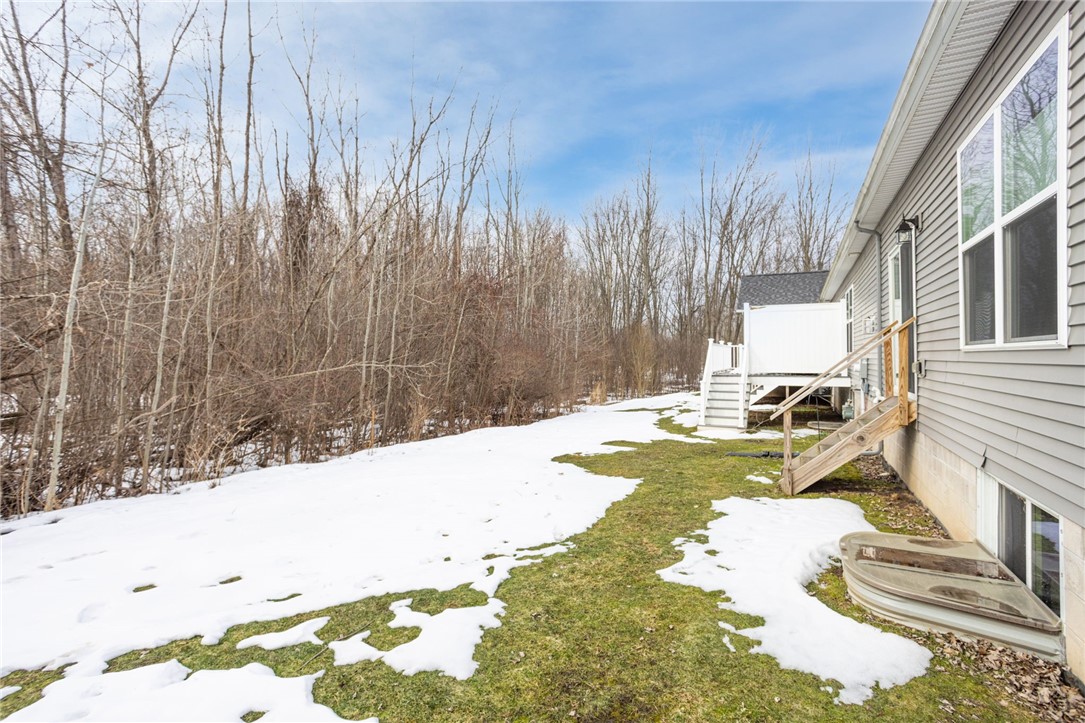 51 Cedar Cove Trl, Gates, New York image 35