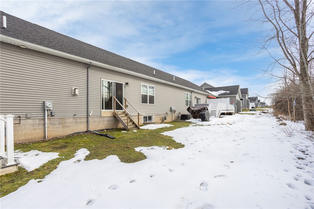 51 Cedar Cove Trl, Gates, New York image 34