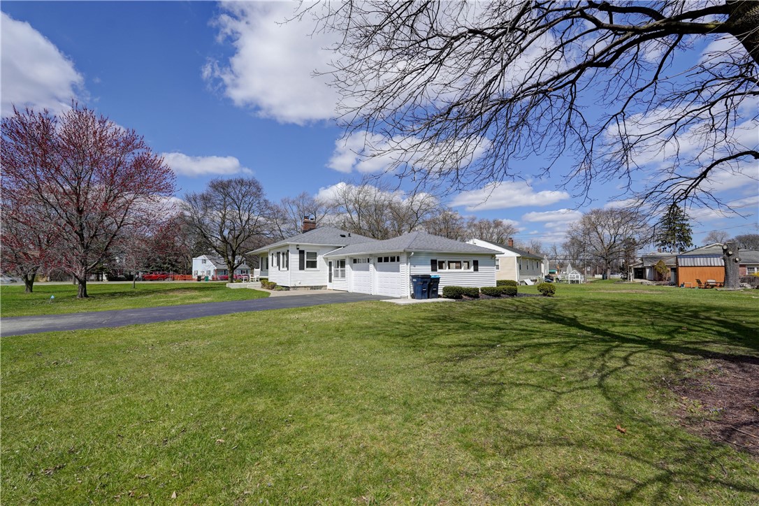 6 Sunnyside Drive, Brighton, New York image 30