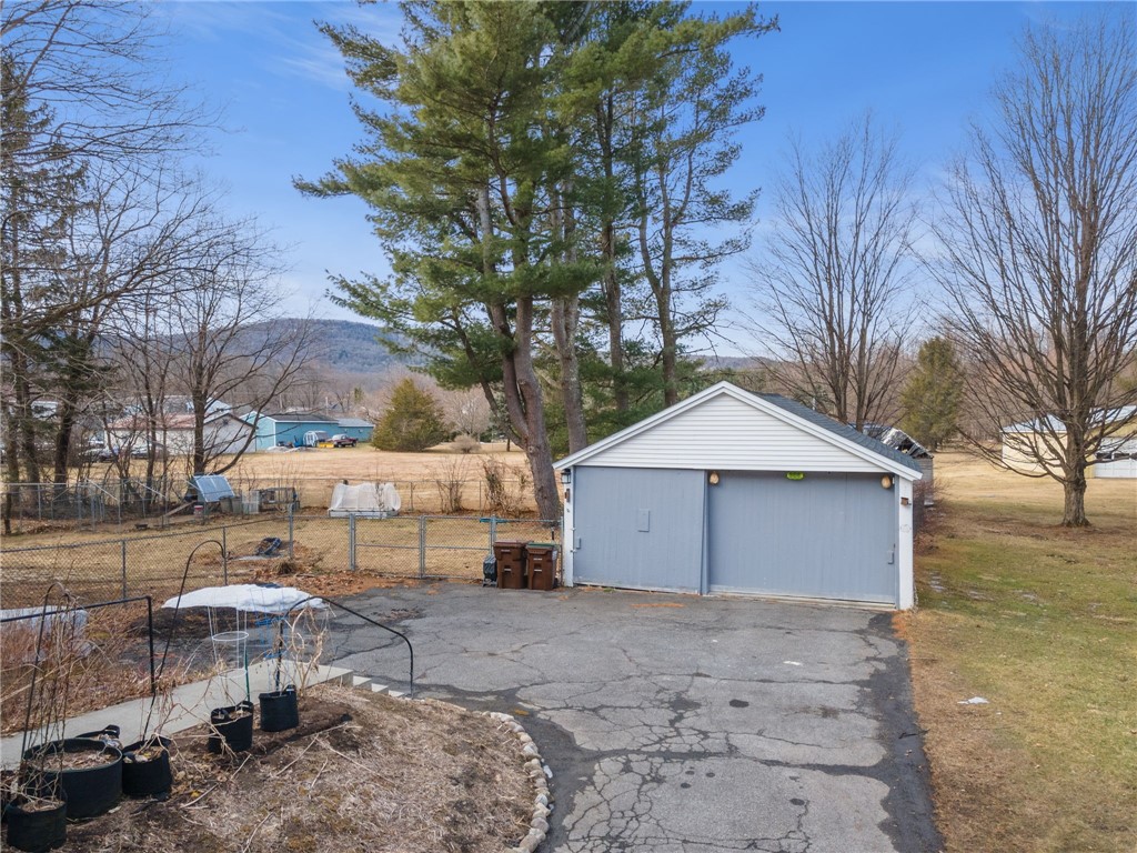 6325 Gun Club Road, Guilderland, New York image 38