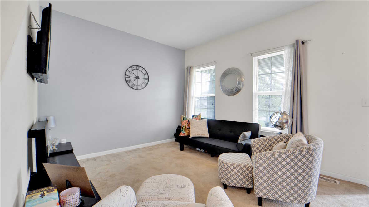 220 Elmcrest Rise, Henrietta, New York image 6
