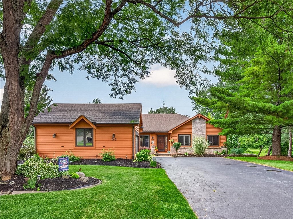 143 Lambton Circle