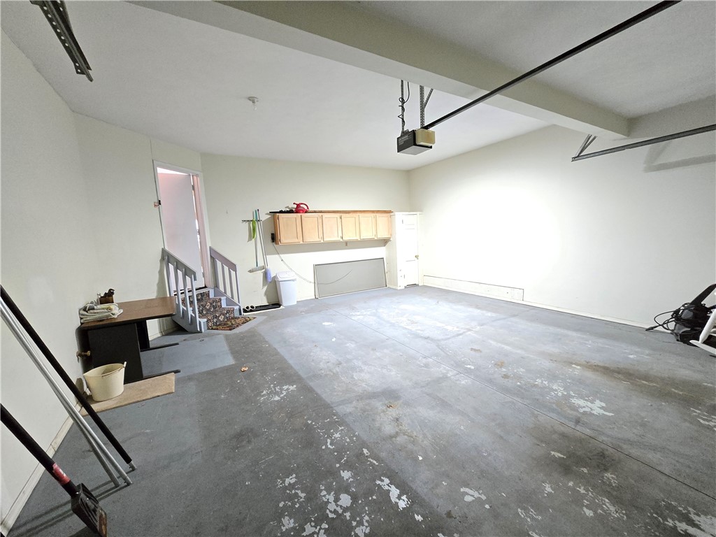 1005 Hillsboro Cove Circle, Webster, New York image 35