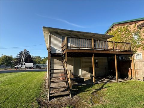 231 E Main Street Waterloo NY 13165