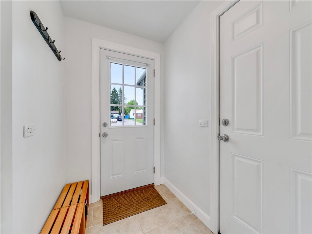 1397 Beach Avenue, Greece, New York image 22