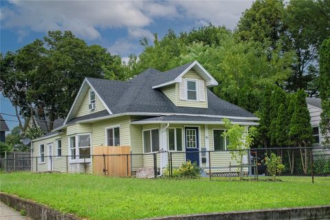 Homes For Sale - 51 Schanck Avenue<br/> Monroe County, Rochester, NY 14609